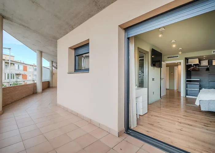 Gran Duplex Cerca Del Mar Con Piscina Privada En El Centro De Roses
