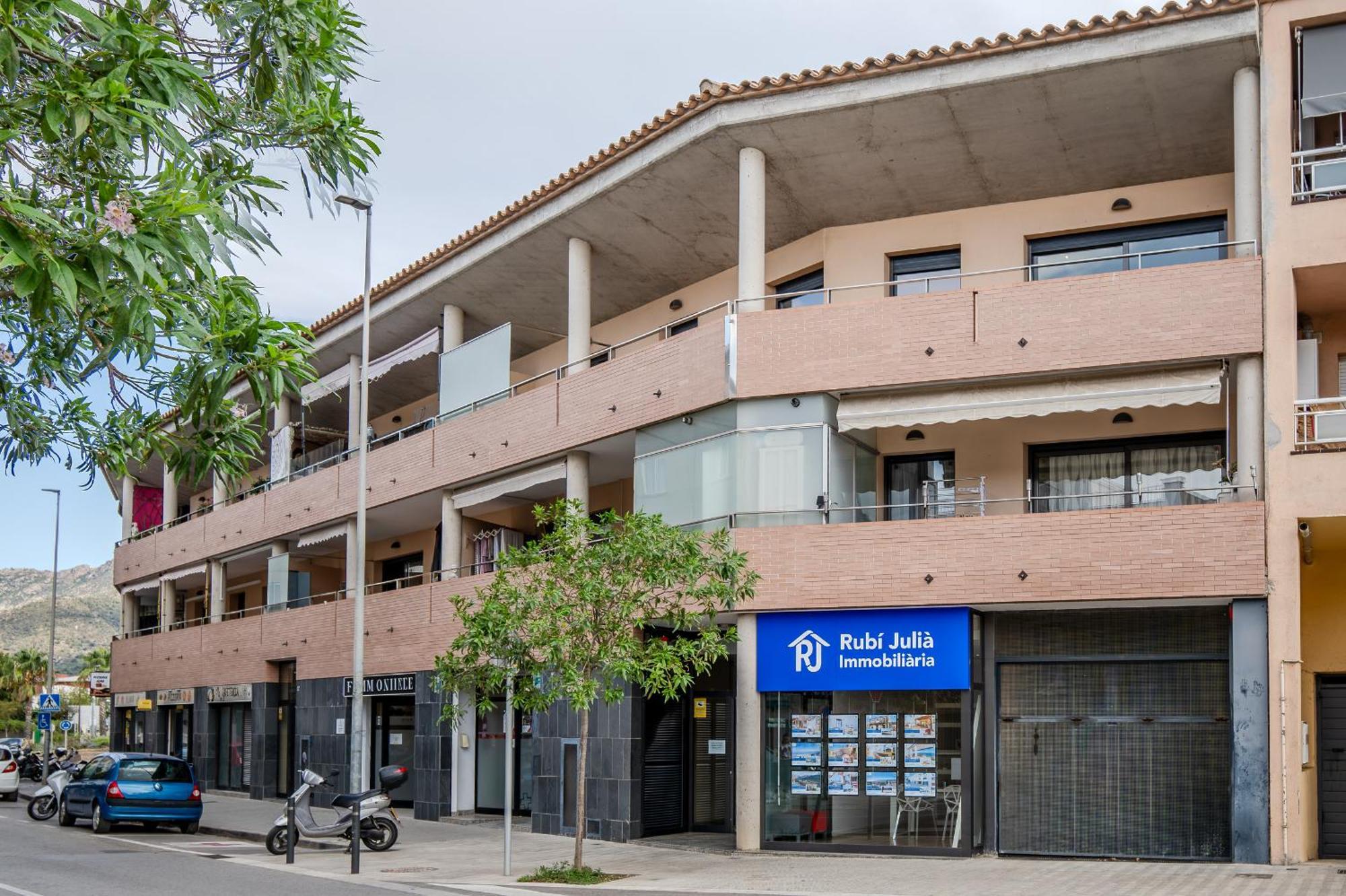 Gran Duplex Cerca Del Mar Con Piscina Privada En El Centro De Vakantiehuis *