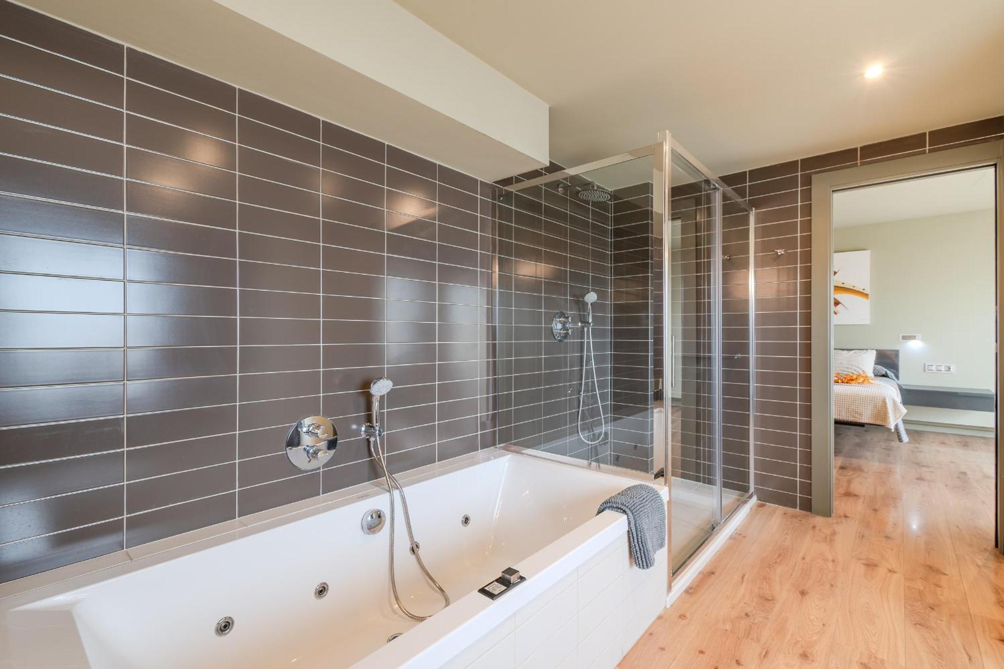 Gran Duplex Cerca Del Mar Con Piscina Privada En El Centro De Hébergement de vacances Roses